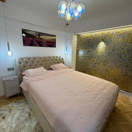 Beau Rivage Center - Luxury كرايوفا